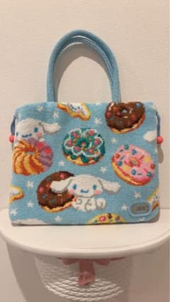 フェイラー サンリオコラボ シナモロール手付き巾着 - メルカリ