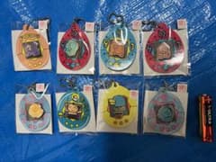 たまごっち キャラクターピンズ 8種セット ユタカ 1998年 - メルカリ