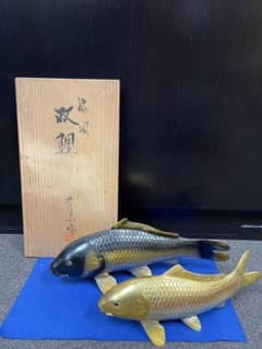 双鯉 金属製の鯉の彫刻 2匹セット - メルカリ