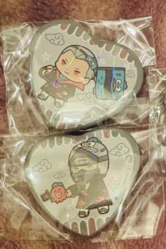 NARUTO サンリオコラボ缶バッジ SD飛段 角都 - メルカリ