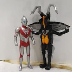 サウンドバトラーシリーズ ウルトラマンパワード&パワードゼットン
