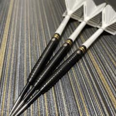 定価11800円 スティールダーツ ハードダーツ ダリルガーニー 23g