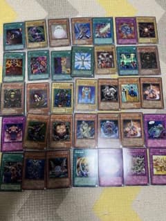 遊戯王 カードまとめ売り 20年前くらい？ 市場価値不明 - メルカリ