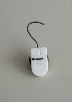 希少品】Microsoft コンピューターマウス ピンバッジ - メルカリ
