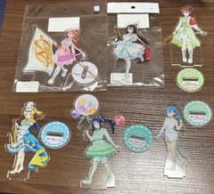 ラブライブ 東京駅 アクリルスタンド エマ 歩夢 しずく 果南 四季 絵里