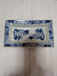 青い龍模様の長方形陶磁器皿 - メルカリ