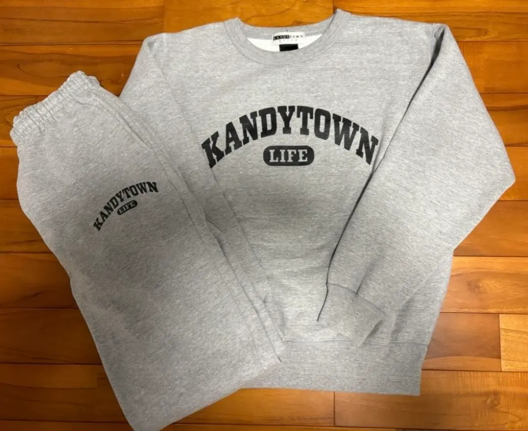 2026年最新】kandytown スウェットの人気アイテム - メルカリ