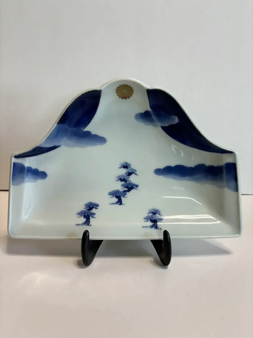 整理NO. 56鍋島染付櫛目高台皿（江戸中期）完品