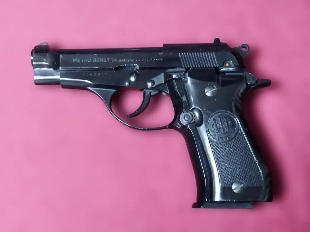 2026年最新】ベレッタ M84 モデルガンの人気アイテム - メルカリ