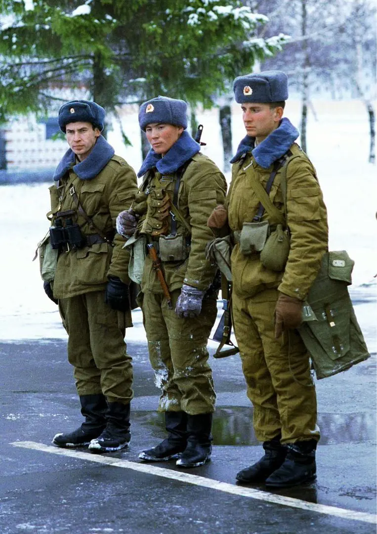 2026年最新】ロシア軍 ブーツの人気アイテム - メルカリ