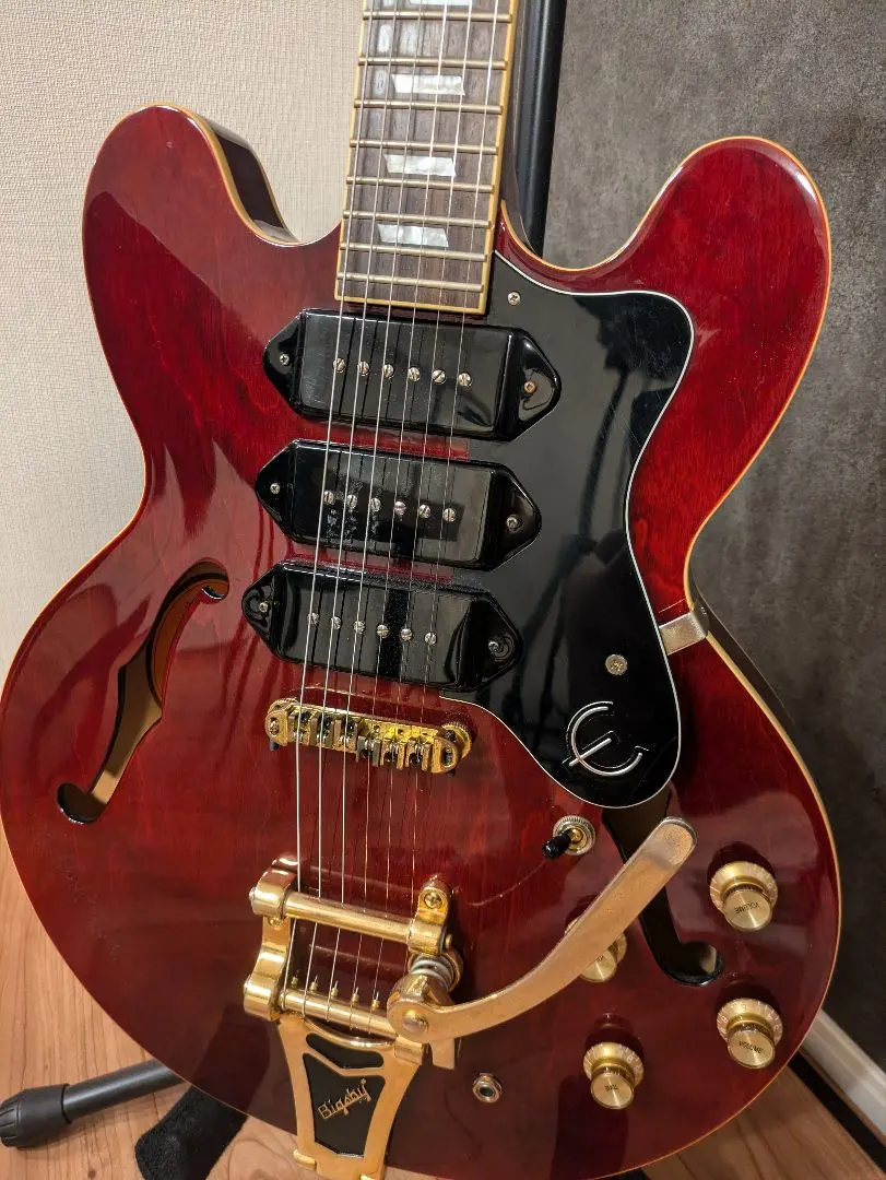 2026年最新】epiphone rivieraの人気アイテム - メルカリ