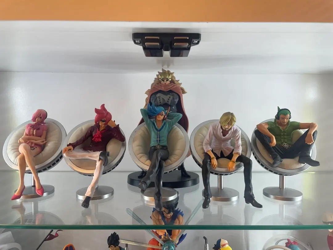2026年最新】ヴィンスモーク ニジ フィギュアの人気アイテム - メルカリ
