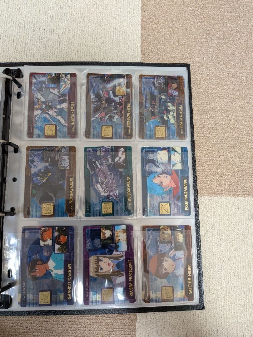 ガンダムカード260枚と COSMIC ERA FILE ラクス ハマーンセイラ - メルカリ