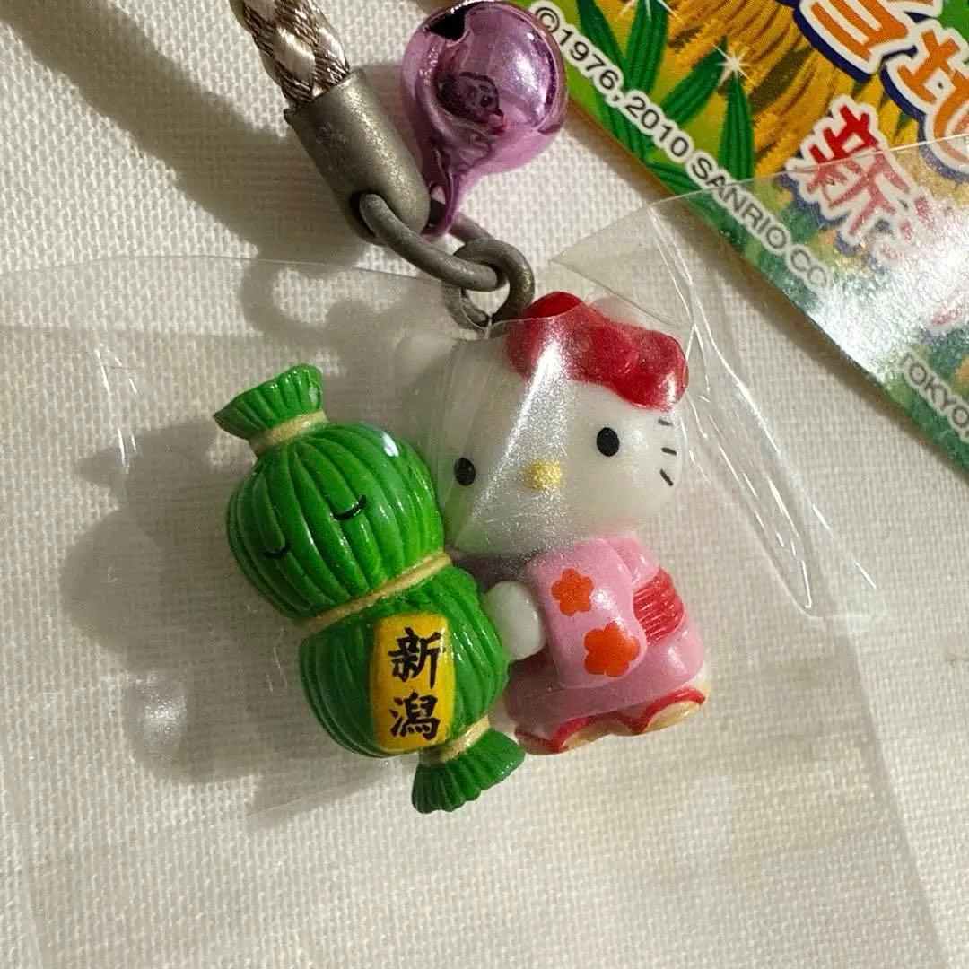 ハローキティ ご当地ストラップ 笹だんご - メルカリ