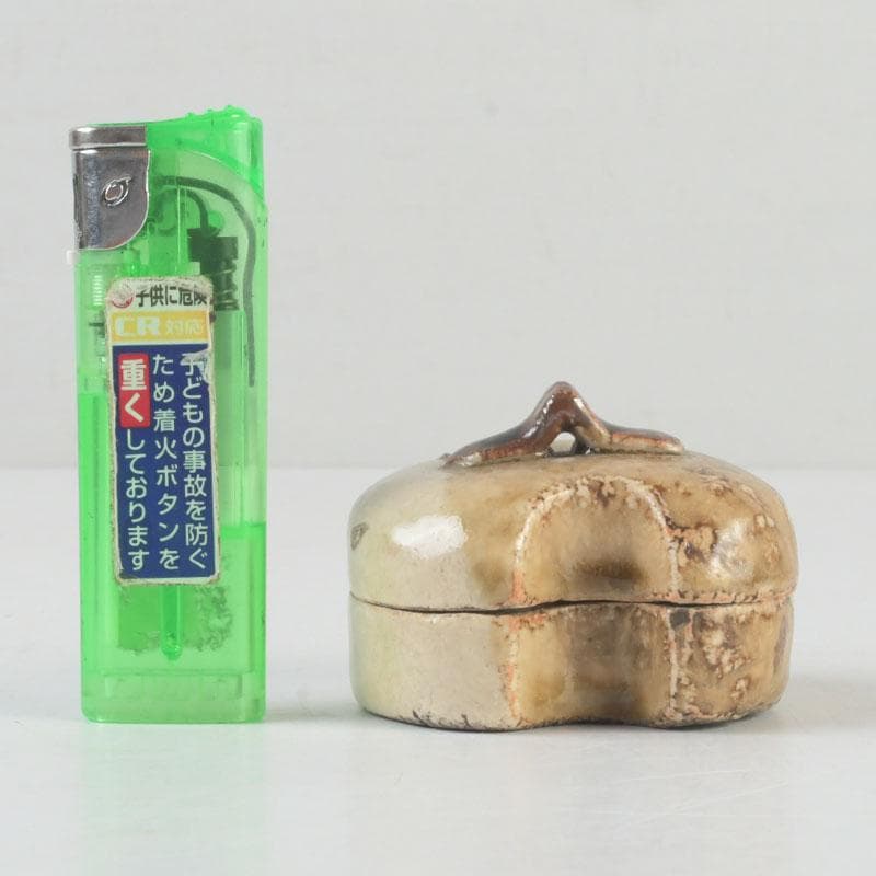 茶道具 加藤春岱作 瀬戸織部 分銅香合 時代箱 V 9896 - メルカリ