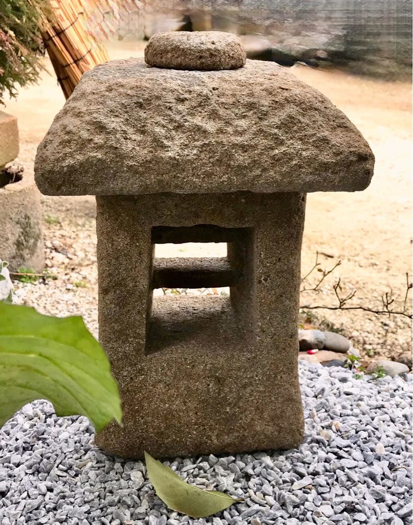 天然石・坪庭灯篭・箱庭灯篭・屋上テラス灯篭・茶庭灯篭】庭石オブジェ