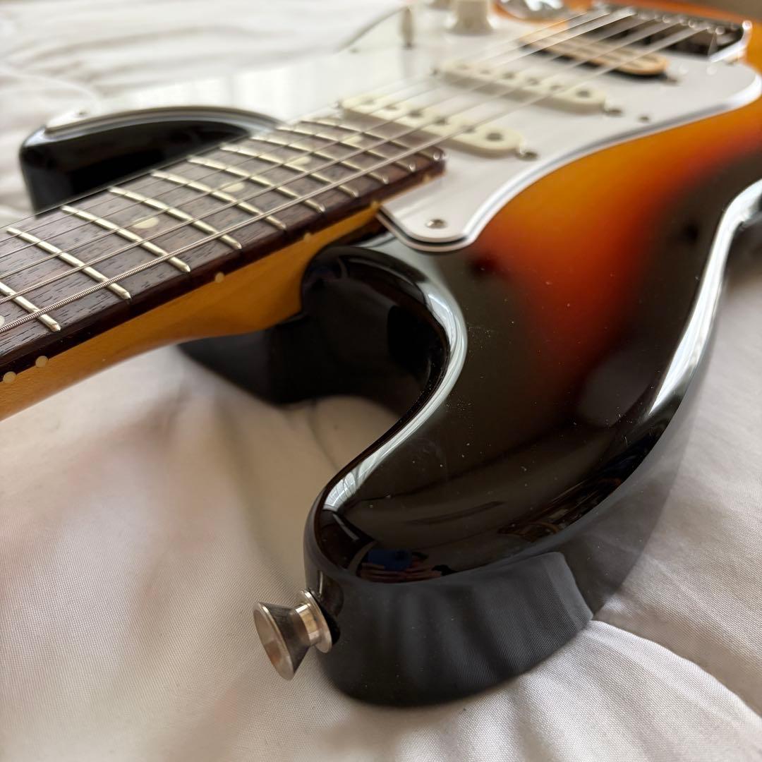 希少美品】Fender ST62SS サンバースト【ショートスケール】 - メルカリ