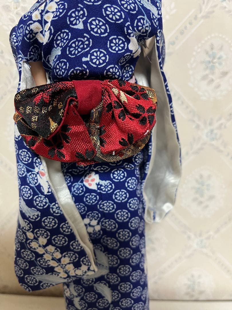お値下げ200オフ！ バービー着物　鈴蘭柄