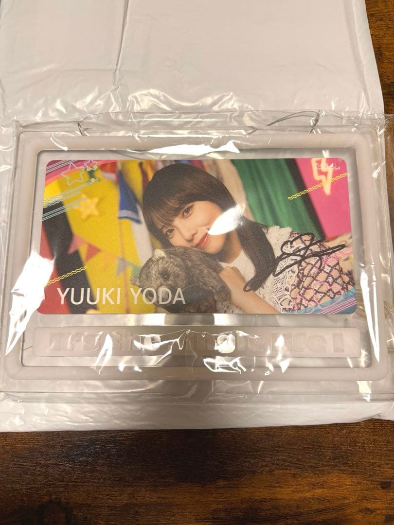 乃木坂46 与田祐希　直筆サイン入り　乃木フェス　LEDライトパネル mandai-treasure_f4214-007