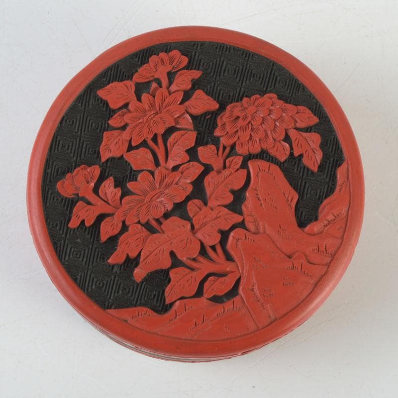 中国 剔紅 堆朱 内七宝 花文 香合 C 9840 - メルカリ