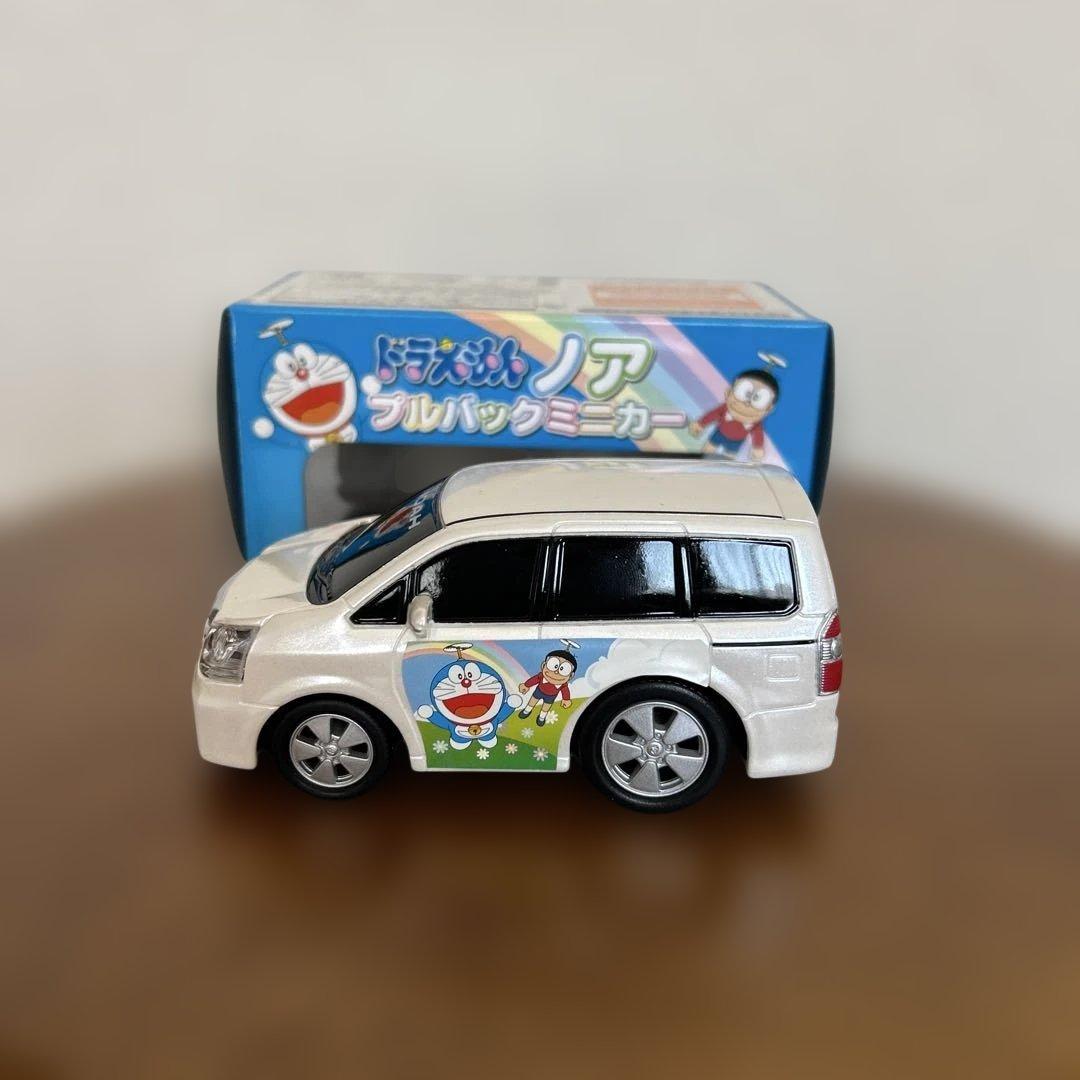 ドラえもん トヨタ ノア フルバックミニカー - メルカリ