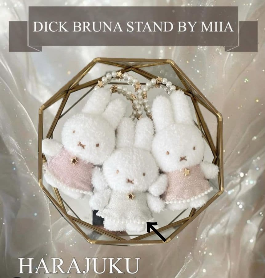 MIIAミッフィー原宿限定 シャイニーバッグチャーム(グレー系) - メルカリ