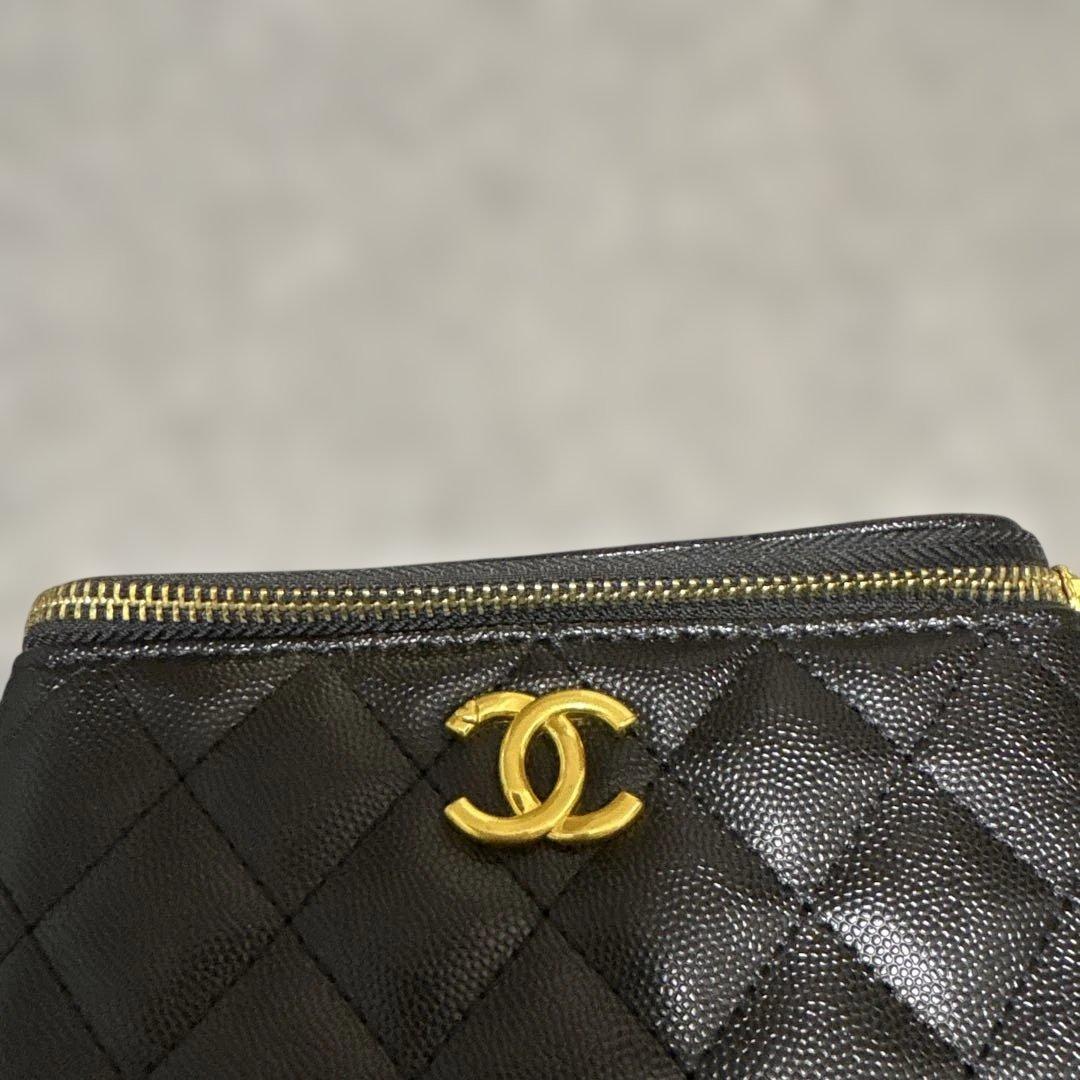 CHANEL ブラック レザー ショルダーバッグ ノベルティ - メルカリ