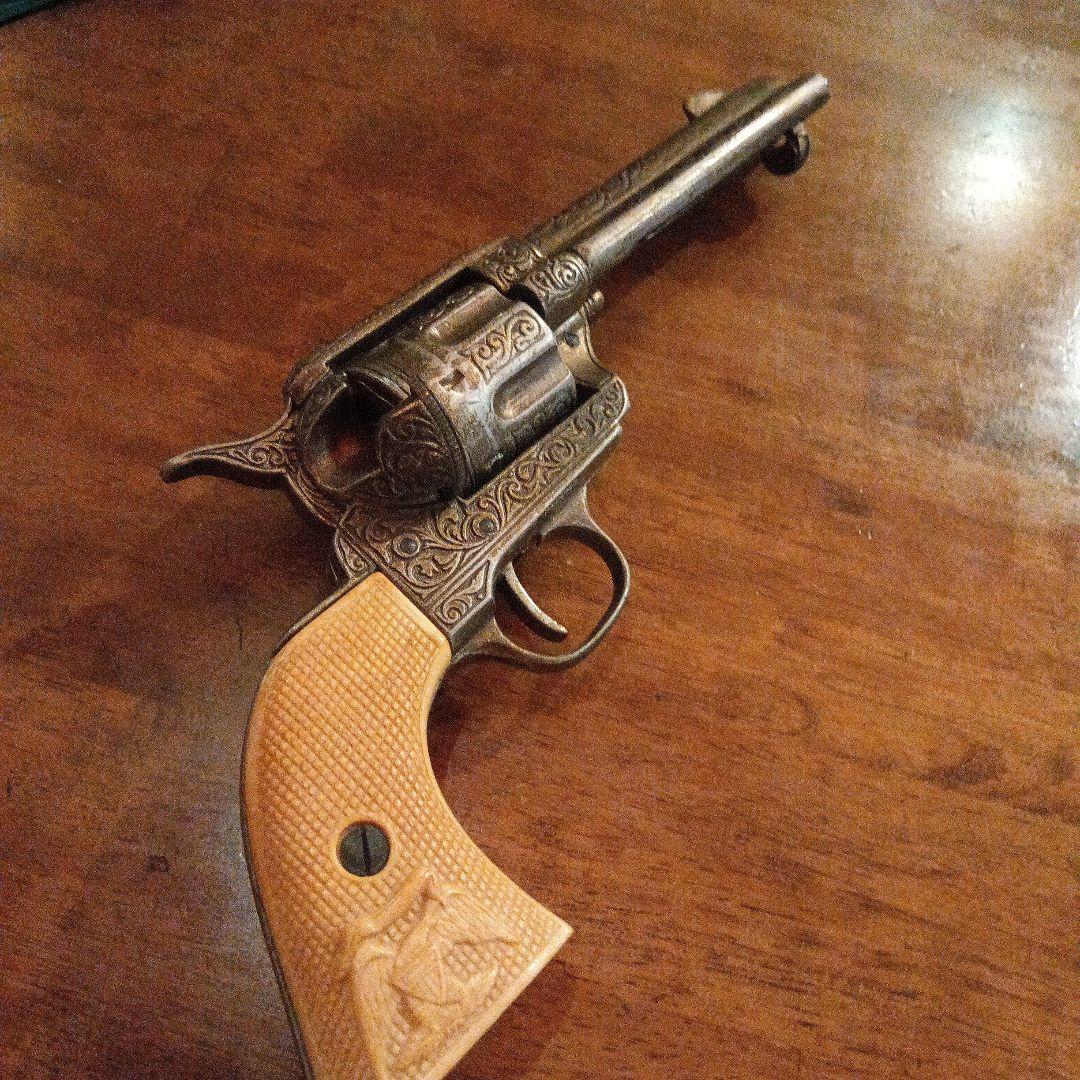デニックス？ 装飾銃 モデルガン ピースメーカー？ マカロニウェスタン
