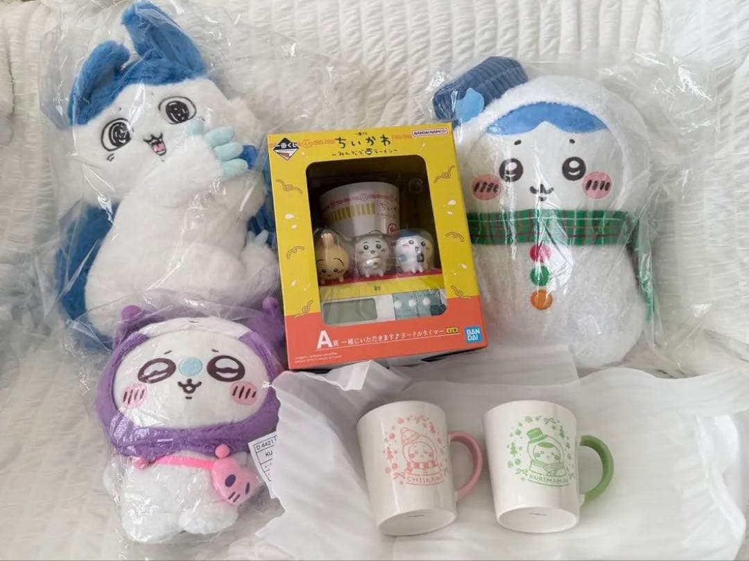 ちいかわ　ぬいぐるみ　くじ　モモンガ　ハチワレ　うさぎ　6点セット　Set(B) ちいかわ 褒めろッ モモンガだらけくじ - ちいかわマーケット ちいかわ