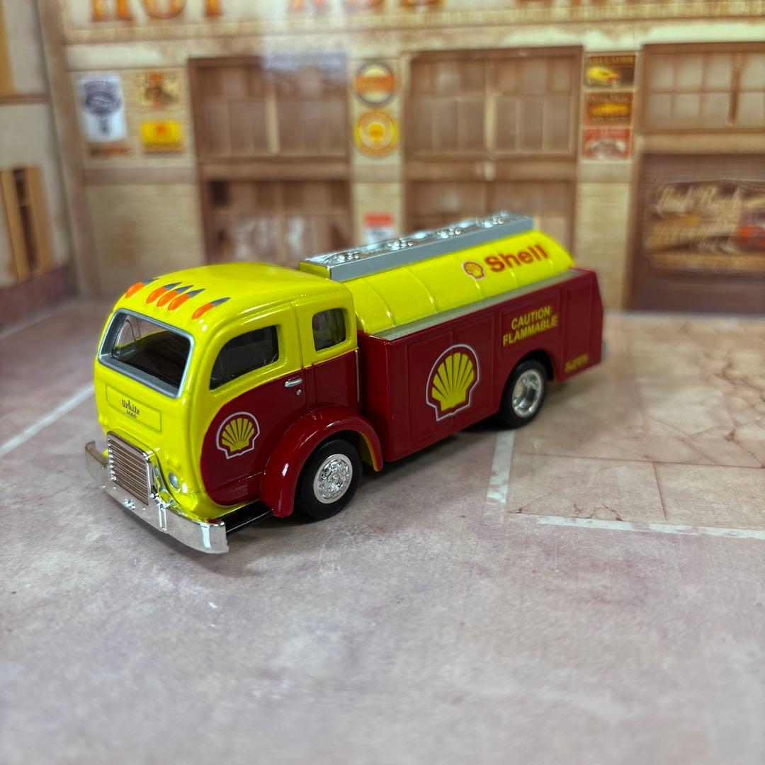 ホットウィール シェル タンクローリー 7千個 White Tank Truck - メルカリ