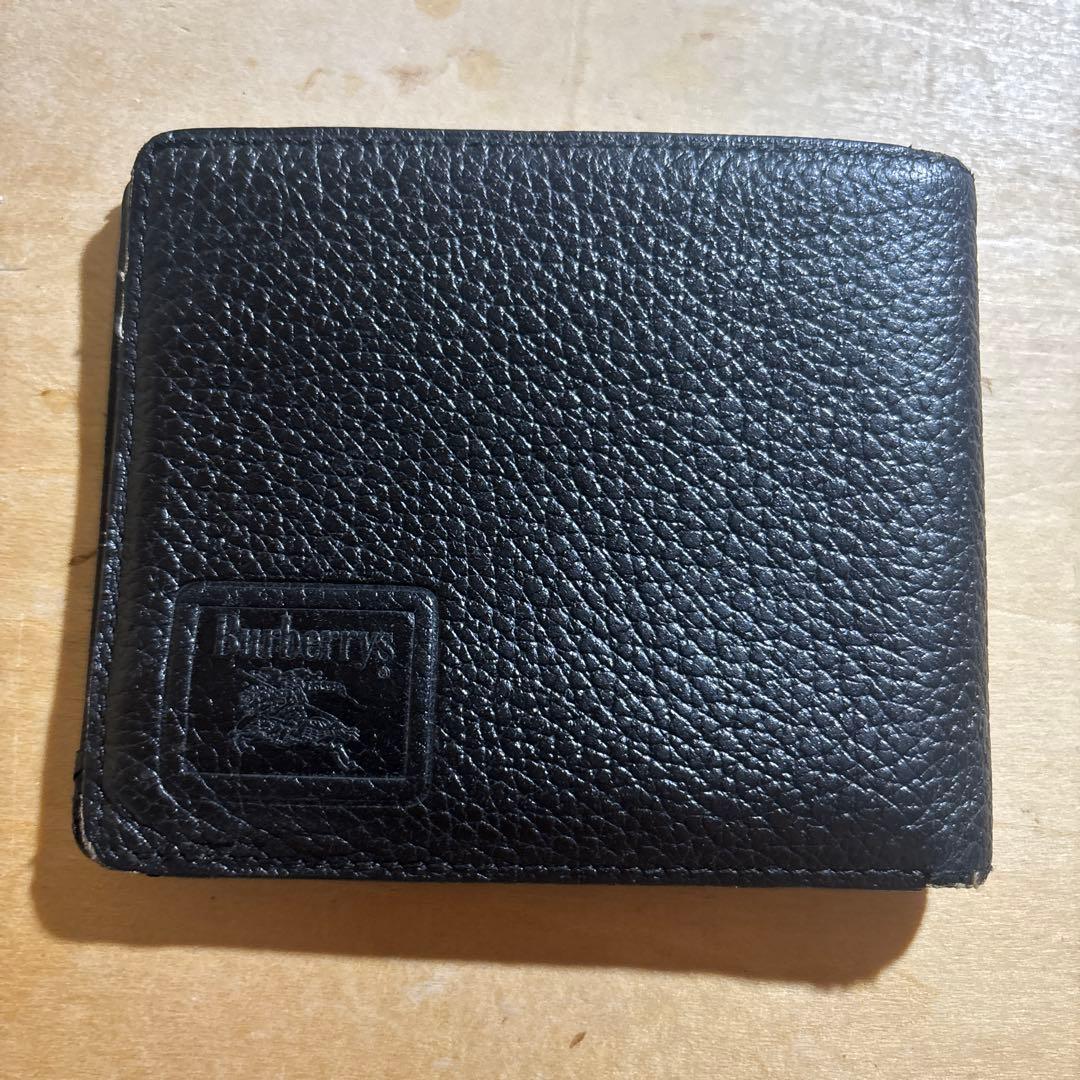 Burberry ブラック 二つ折り財布 - メルカリ