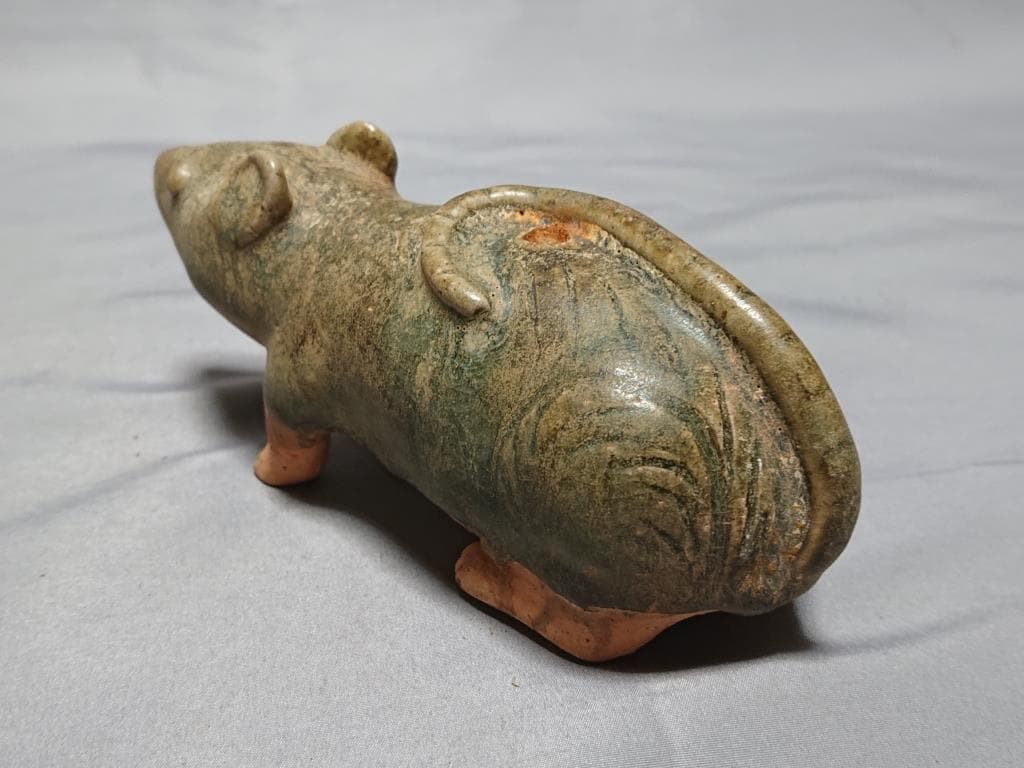コレクター収集品 クメール 緑褐釉 鼠形壺（B）