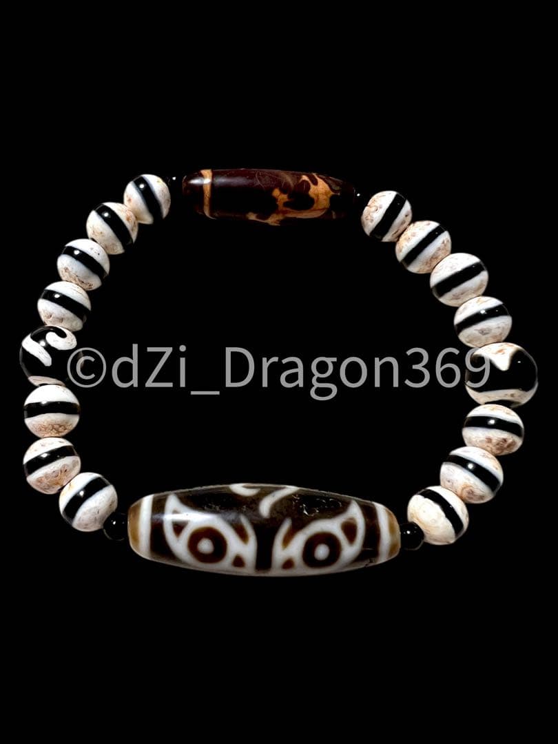 dZi beadsジービーズ 上肯 老礦手工藏伝仏龍眼梵字天珠の