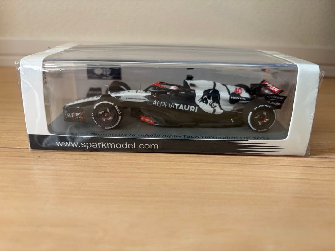 Spark 1/43 Liam Lawson 2023 SF23 & AT04 - メルカリ