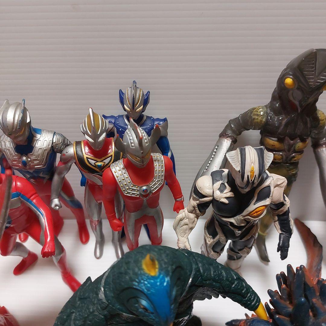 ウルトラマン ウルトラ怪獣まとめ売り！800シリーズ42体 当時物ソフビ