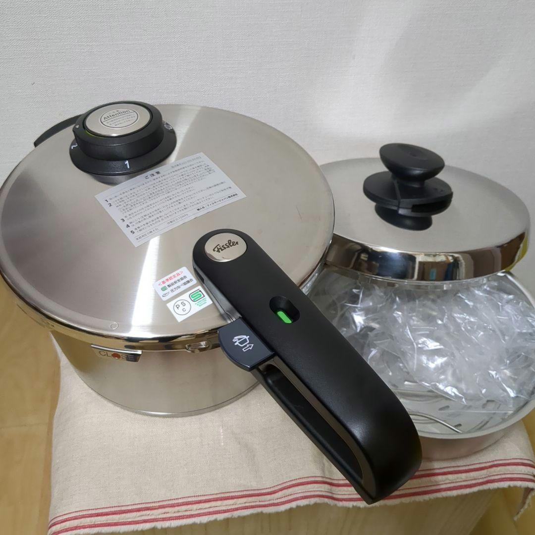 ヒロ様　フィスラー　圧力鍋　4.5Lプレミアム　無水フタ、三脚、蒸し器 Fissler（フィスラー） 公式 圧力鍋 ビタビット プレミアム 4.5 L