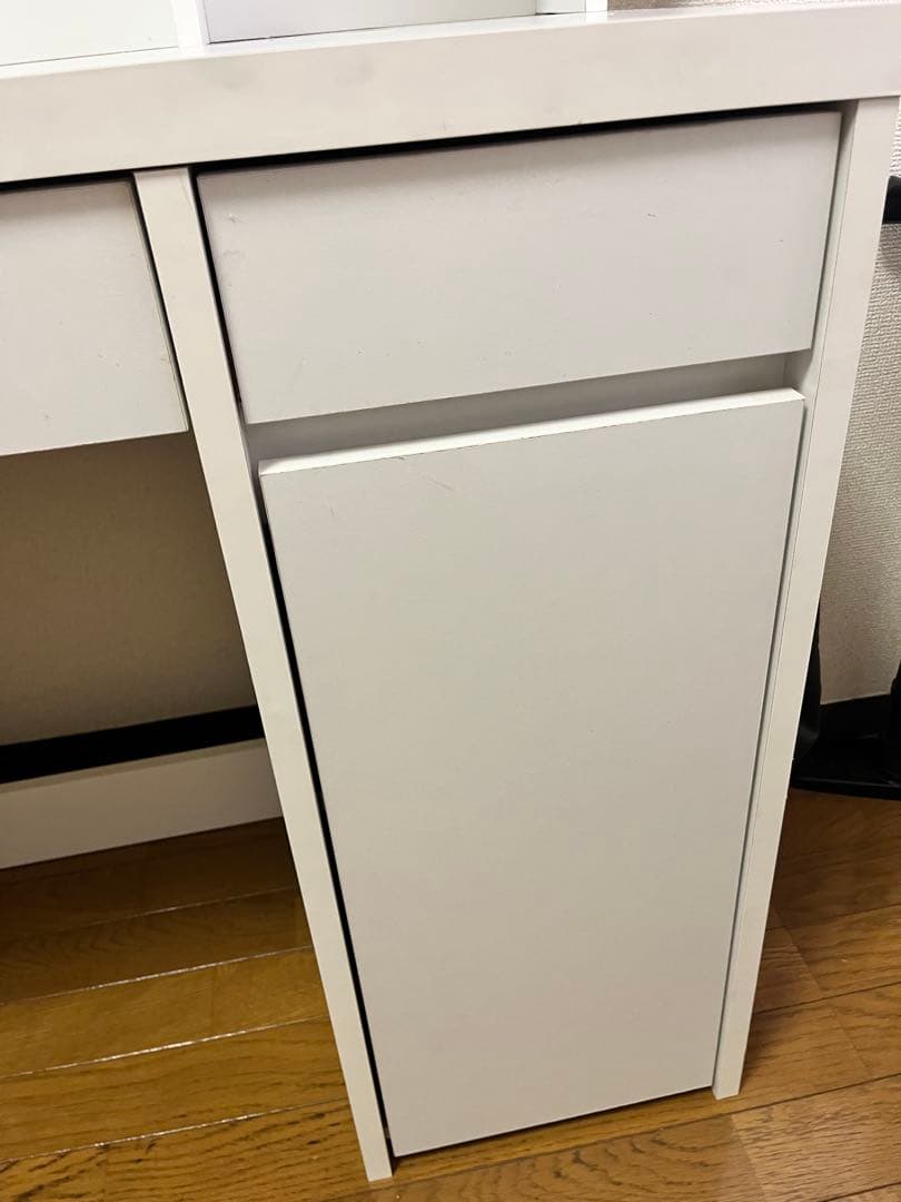 ニトリ ホワイト 学習机 上部棚付き コンパクト キッズ - メルカリ