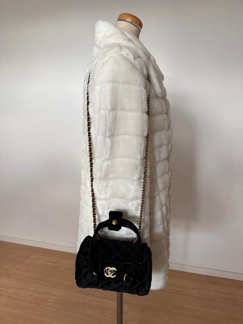 CHANEL VIP ショルダーバッグ ベロア ゴールドチェーン ノベルティ