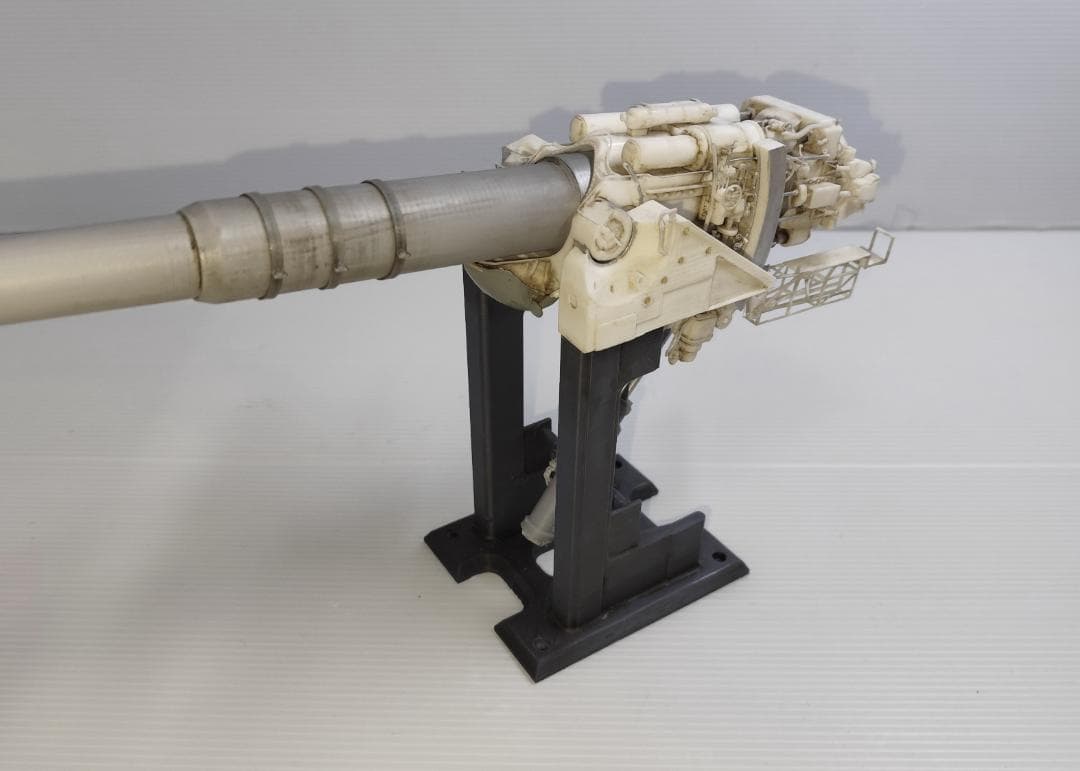 戦艦大和 46cm主砲組み立てキット(1/48スケール) 左砲 - メルカリ