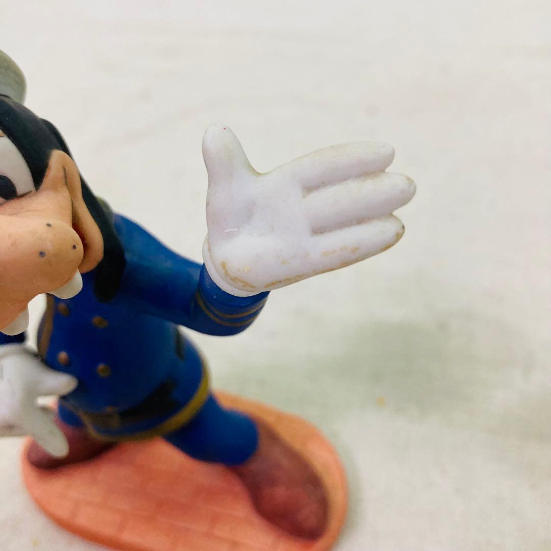 Disney 東京ディズニーランド グーフィーフィギュア 陶器 置物 - メルカリ