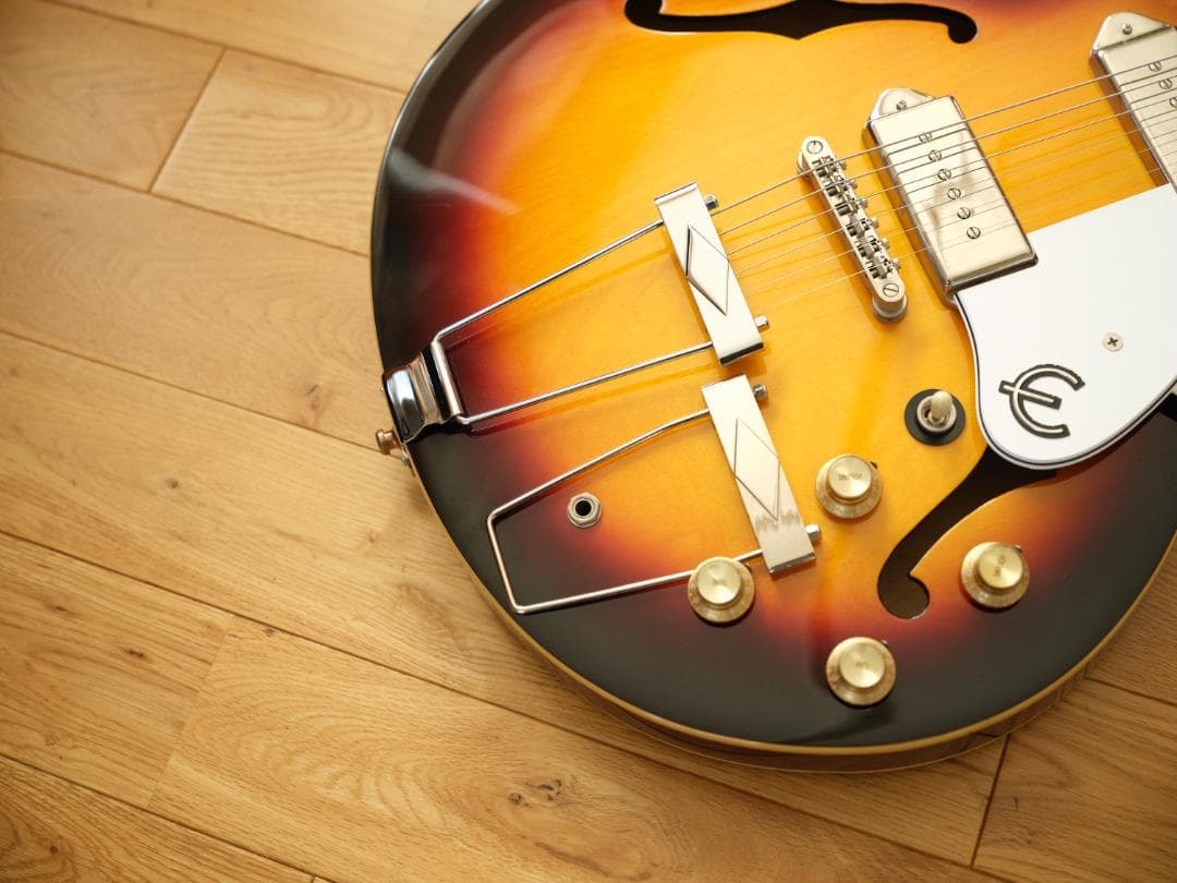 Epiphone Casino VS-John Lennon仕様 - メルカリ