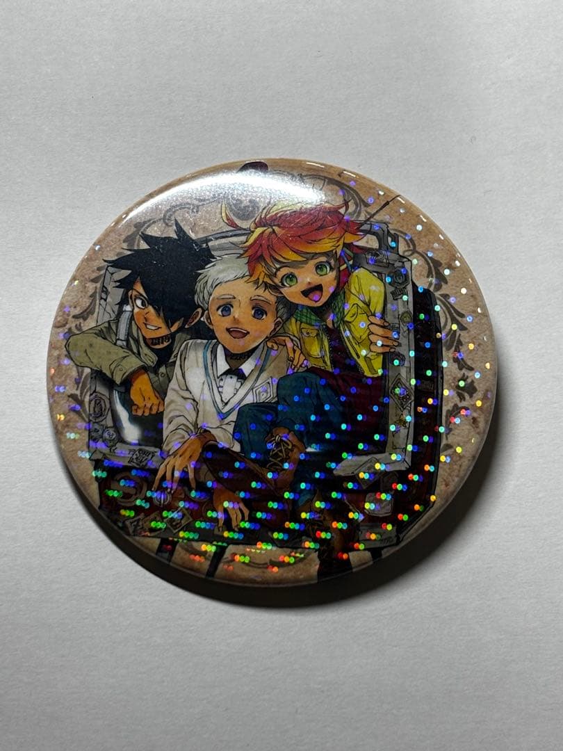 約束のネバーランド展 缶バッジ エマ レイ ノーマン - メルカリ