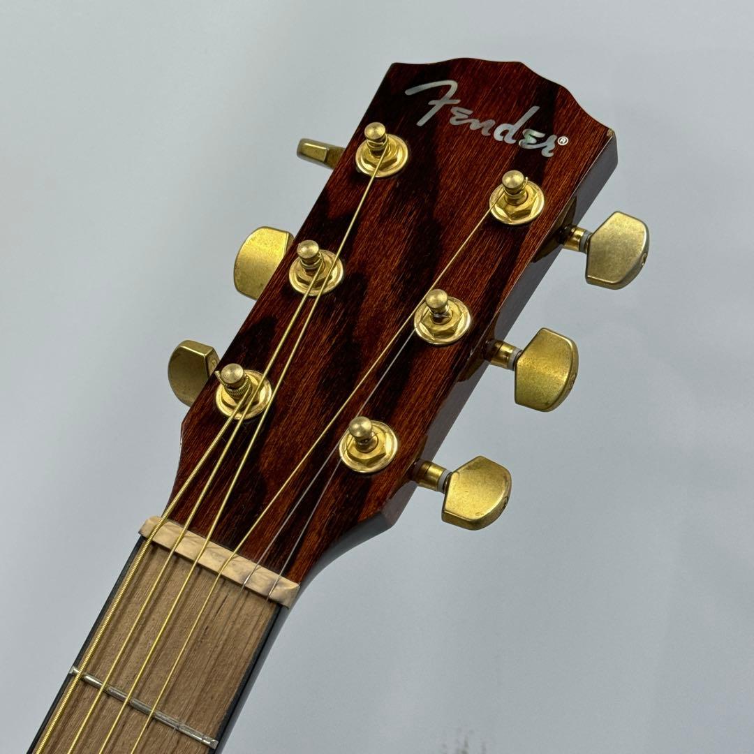 美品！FENDER GDC-200SCE トップ単板 エレアコ YUI使用モデル - メルカリ