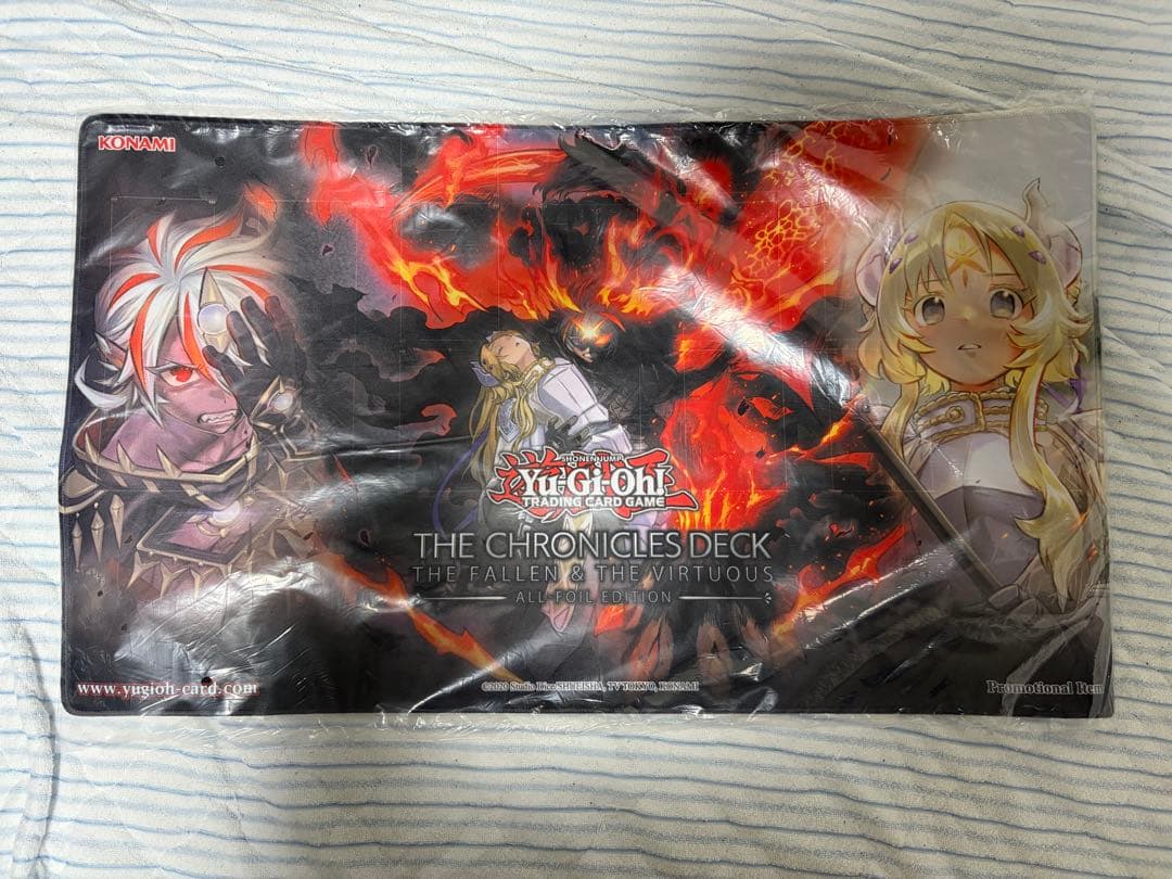 遊戯王 the fallen & the virtuous プレイマット 未開封