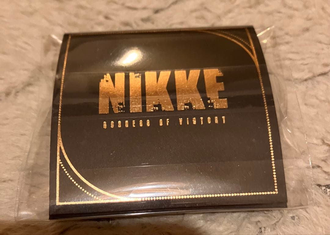 NIKKE 3周年記念 ピンバッジ 紅蓮 - メルカリ