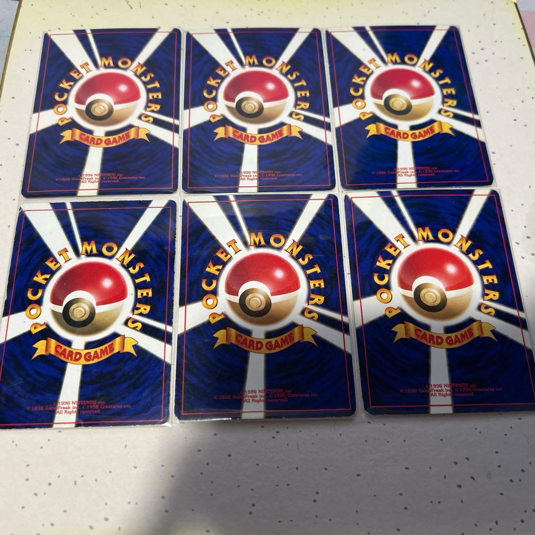 ポケモンカード 旧裏 ピカチュウ6枚セット - メルカリ