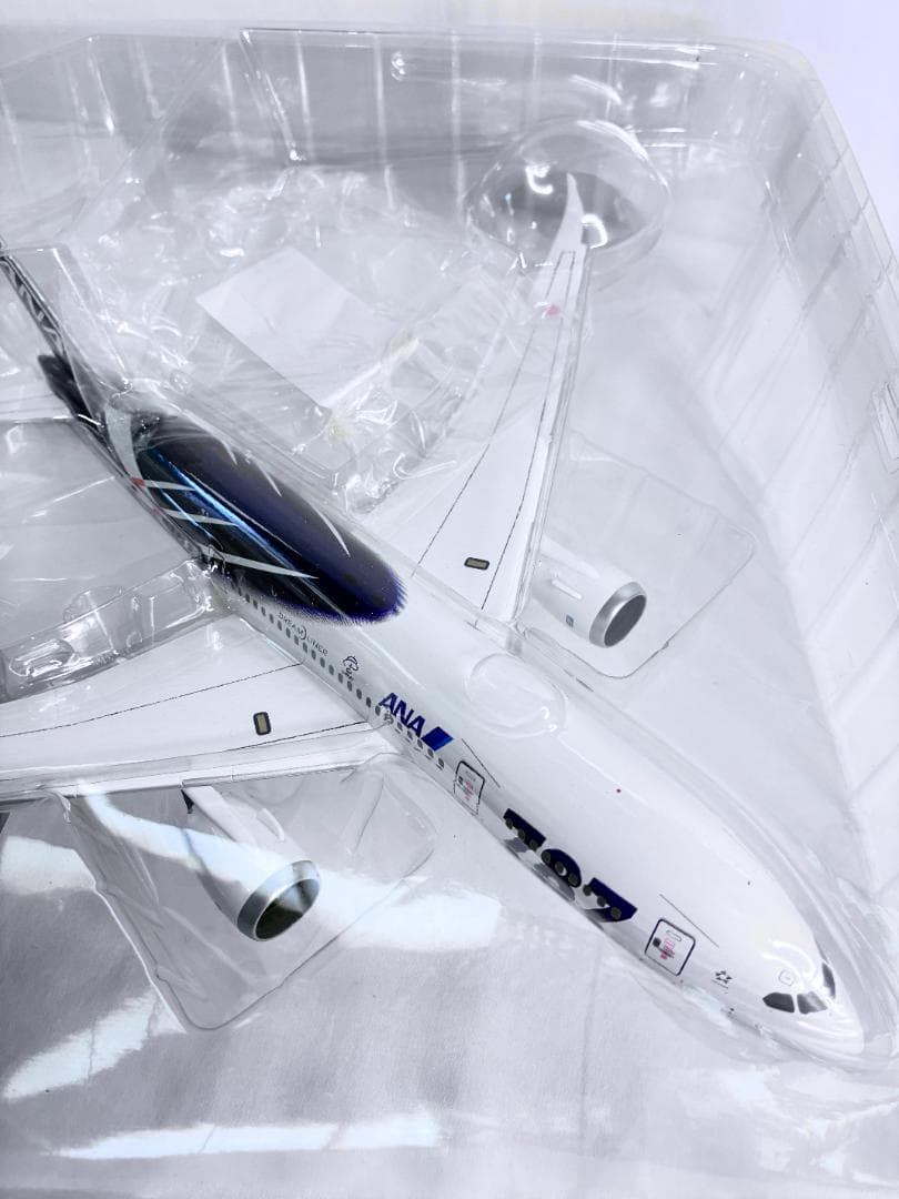 ANA ◼︎ BOEING 787-8 NH20051 航空機模型 全日空商事 - メルカリ