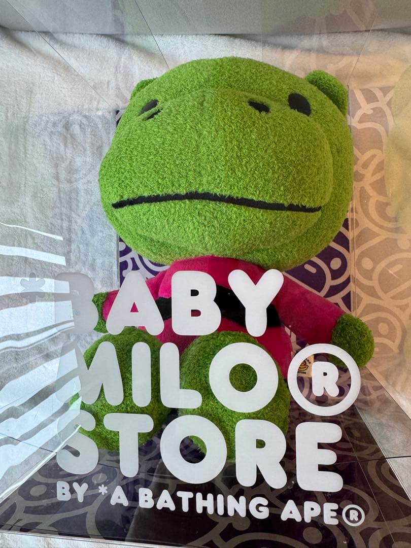 値下げ APE BABY MILO STORE ぬいぐるみセット箱付 - メルカリ
