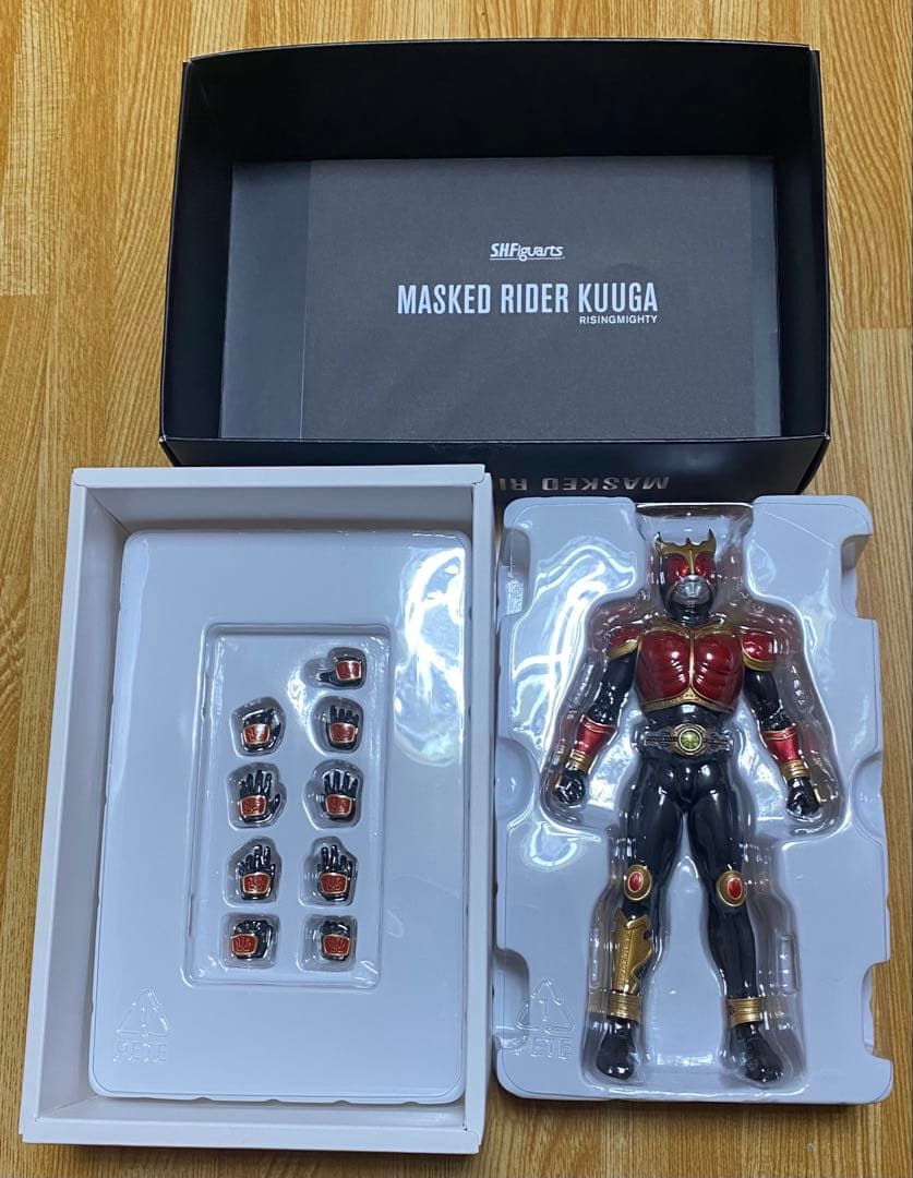 S.H.Figuarts（真骨彫製法）仮面ライダークウガ ライジングマイティ