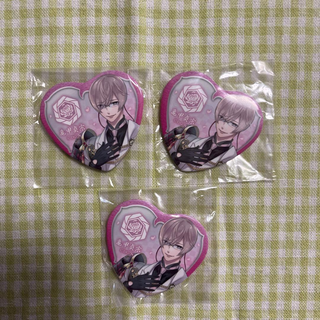 刀剣乱舞 亀甲貞宗 ハート缶バッジ - メルカリ